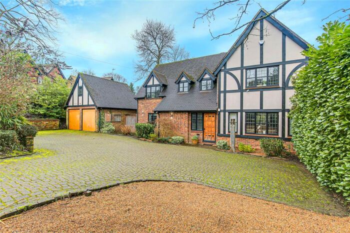 4 Bedroom Detached House To Rent In Rockfield Road, Oxted, Surrey, RH8