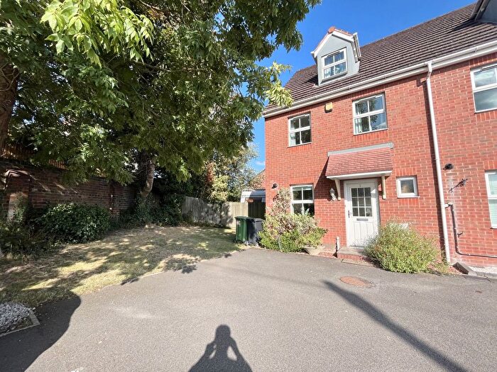 3 Bedroom Town House For Sale In Bickon Drive, Quarry Bank, Brierley Hill, DY5