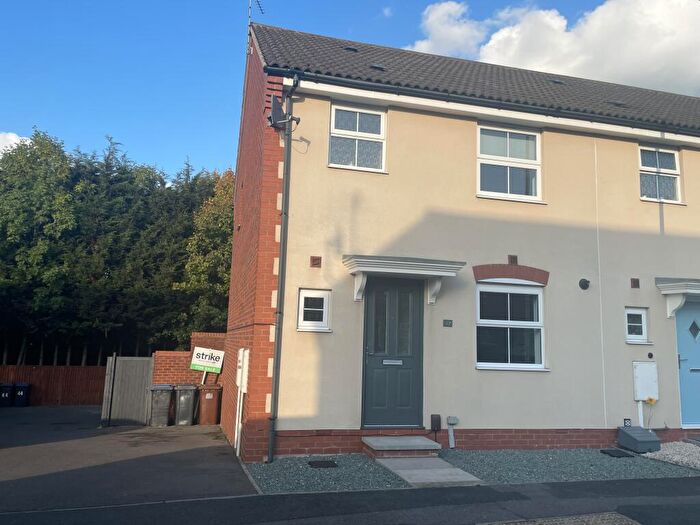 3 Bedroom Town House To Rent In Percival Way, Groby, LE6