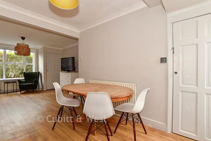 3 Bedroom Terraced House For Sale In Town End, Caterham, Surrey, CR3