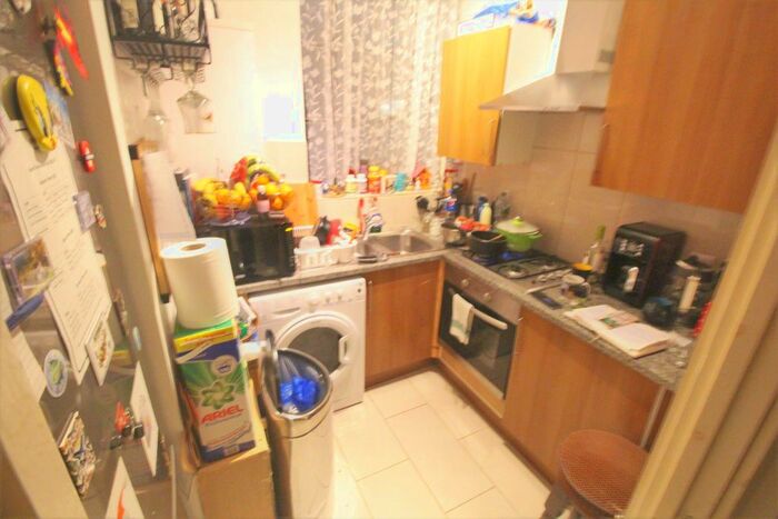 2 Bedroom Flat To Rent In Brettenham Road, London N18