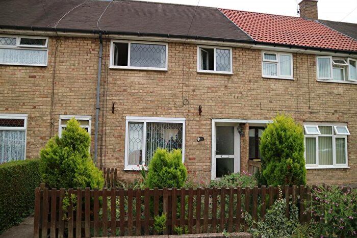 3 Bedroom House To Rent In Shevington Walk, Longhill, Hull, HU8