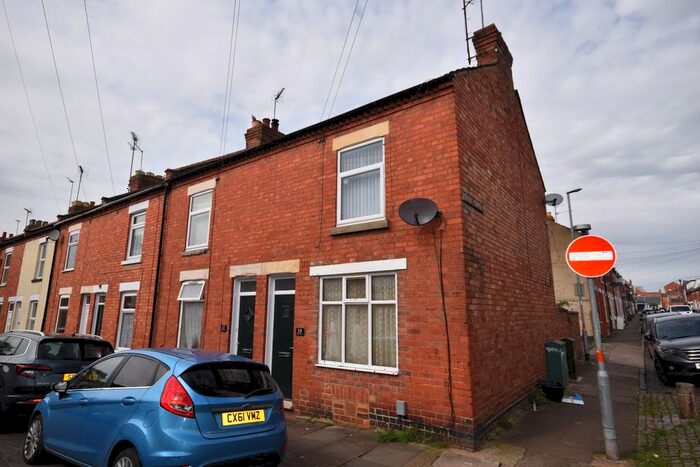 1 Bedroom Flat To Rent In South Terrace, Abington, Northampton, NN1