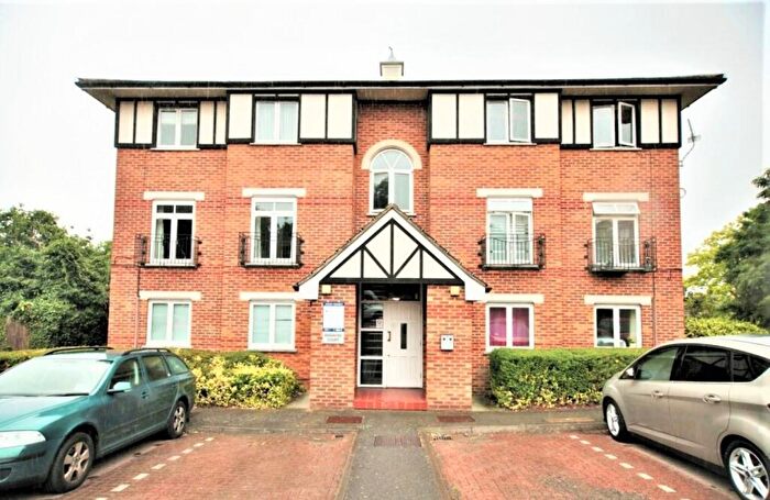 1 Bedroom Apartment To Rent In Dogrose Court, Wenlock Gardens, Hendon, NW4
