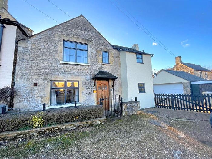 4 Bedroom Cottage For Sale In The Green, Ketton, PE9