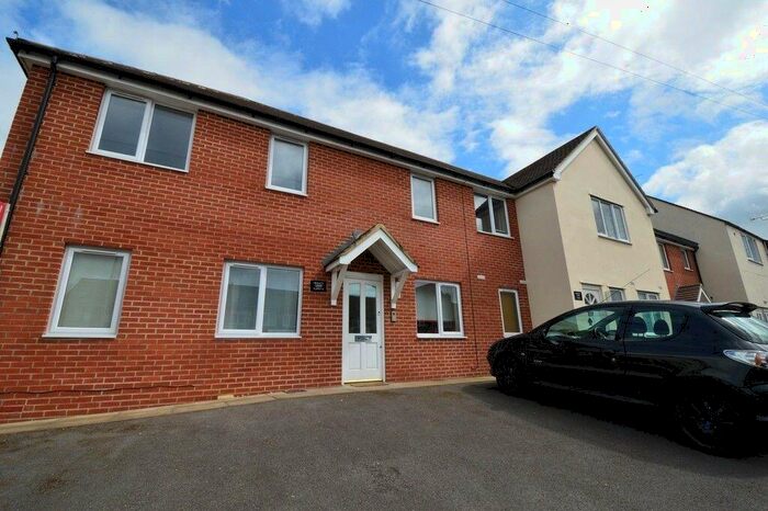 1 Bedroom Flat To Rent In Mersey Road, Cheltenham, Gloucestershire, GL52