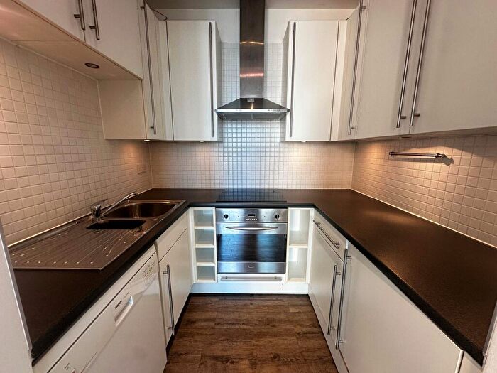 1 Bedroom Apartment To Rent In Timber Wharf, Worsley Street, Castlefield, Manchester, M15