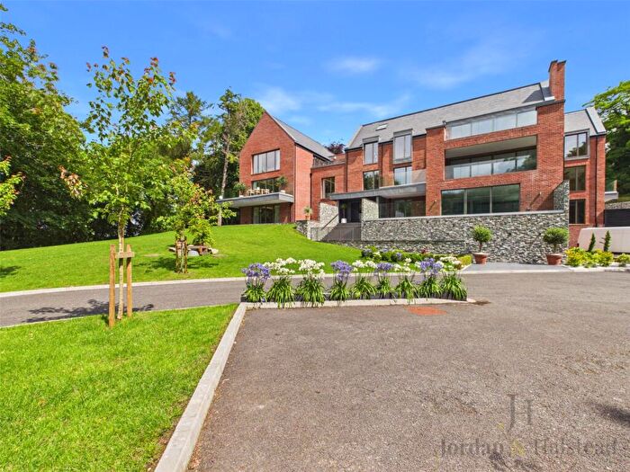 3 Bedroom Apartment To Rent In Macclesfield Road, Prestbury, Macclesfield, Cheshire, SK10