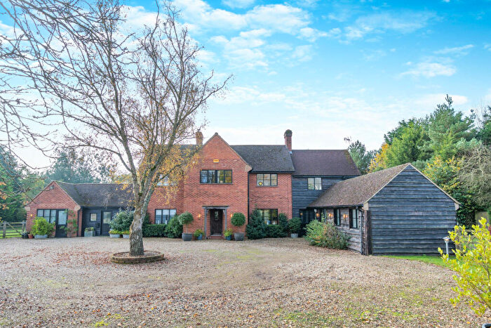 5 Bedroom Country House For Sale In Buckingham Road Westbury Brackley, Northamptonshire, NN13