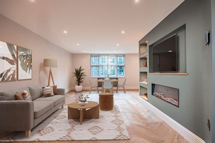 2 Bedroom Apartment For Sale In Chain Free In Drayton, NR8