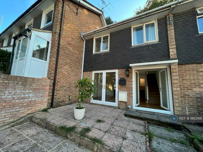 3 Bedroom Terraced House To Rent In Langbar Close, Southampton, SO19