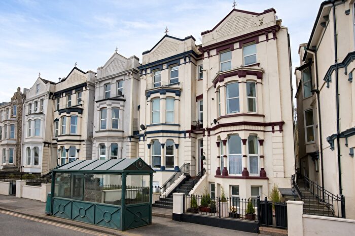 2 Bedroom Flat For Sale In Brookdale Terrace, Dawlish, EX7