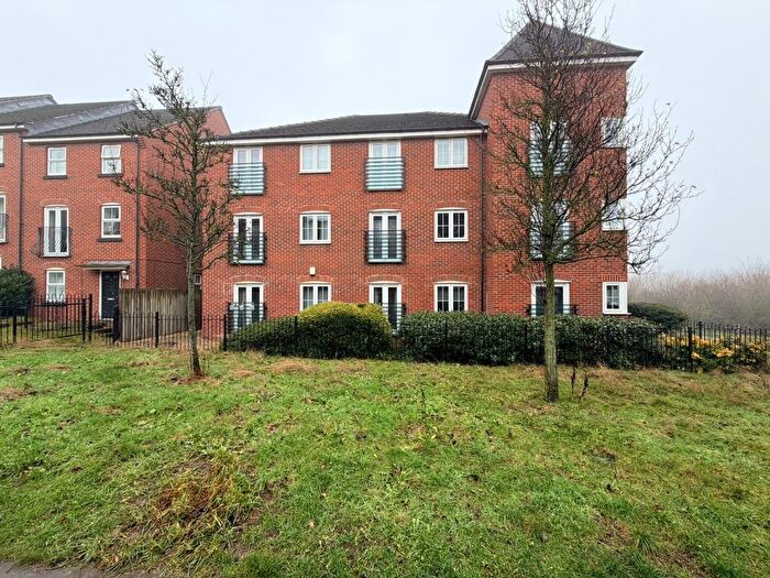 2 Bedroom Flat To Rent In Fenton Place, Middleton, Leeds, West Yorkshire, LS10