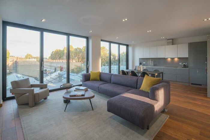 2 Bedroom Flat To Rent In Anello Building, Bayham Street, London, NW1