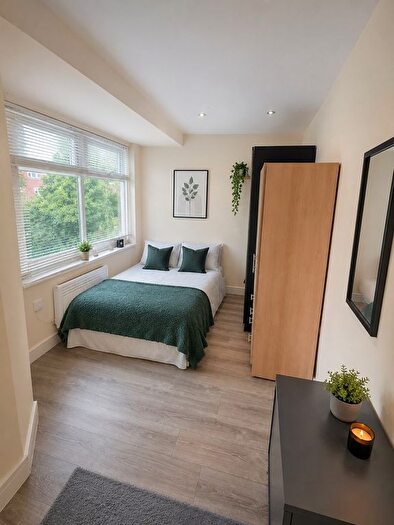 Studio To Rent In Francis Road, HA1