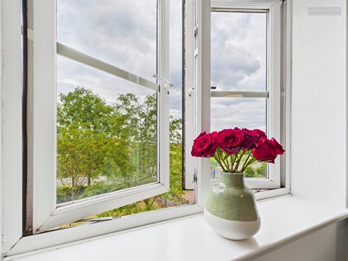 1 Bedroom Flat For Sale In Hargate Way, Hampton Hargate, Peterborough, PE7