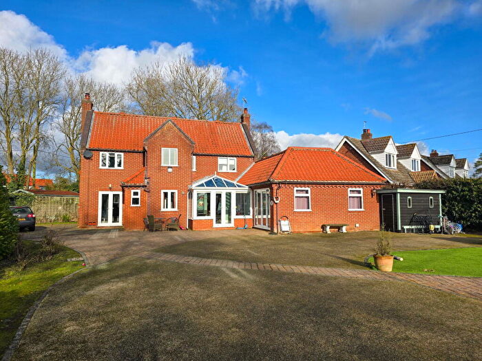 4 Bedroom Detached House For Sale In Tanns Lane North Lopham, IP22