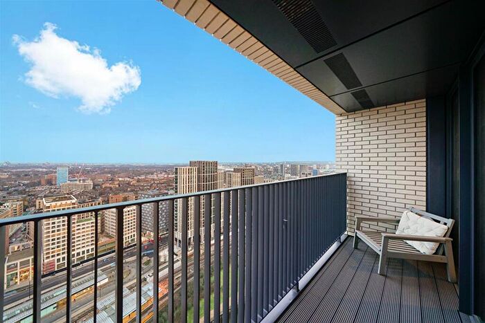 1 Bedroom Apartment For Sale In Corson House, London City Island, E14