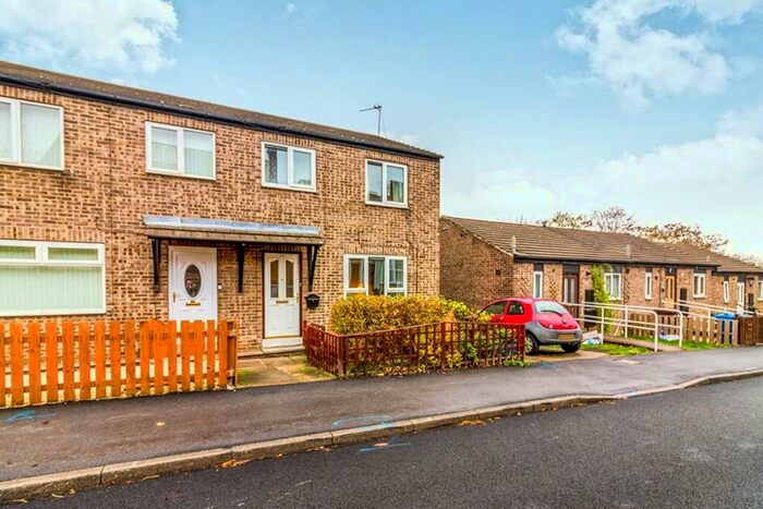 3 Bedroom Semi-Detached House To Rent In Walkley Street, Sheffield, South Yorkshire, S6