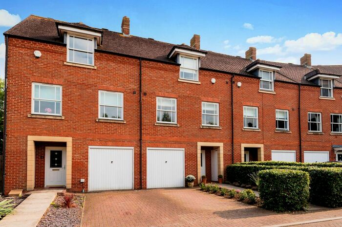 4 Bedroom Property To Rent In Foster Way, Great Cambourne, Cambridge, CB23