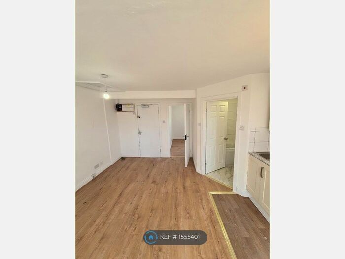 1 Bedroom Flat To Rent In Morning Lane, London, E9