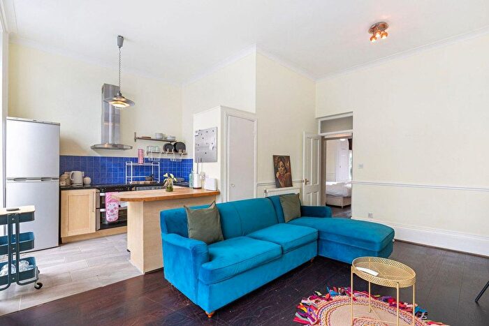 1 Bedroom Flat To Rent In City Of Westminster, W2