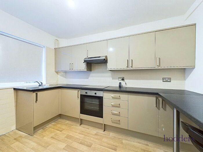 2 Bedroom Flat To Rent In Burwood Parade, Guildford Street, Chertsey, Surrey, KT16