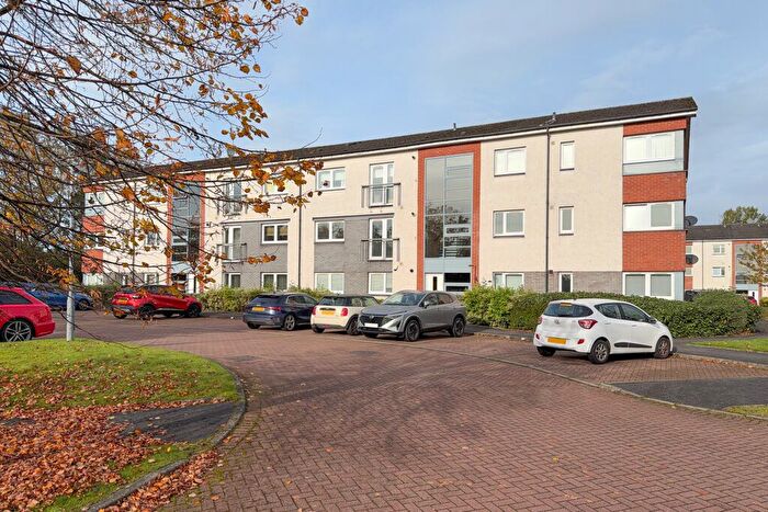 2 Bedroom Flat For Sale In Miller Street, Clydebank, G81