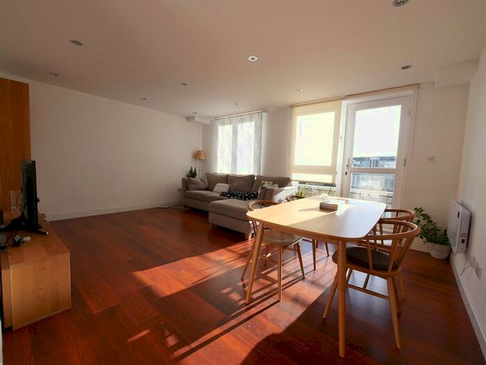 2 Bedroom Flat To Rent In Fazeley Court, Elmfield Way, London, W9