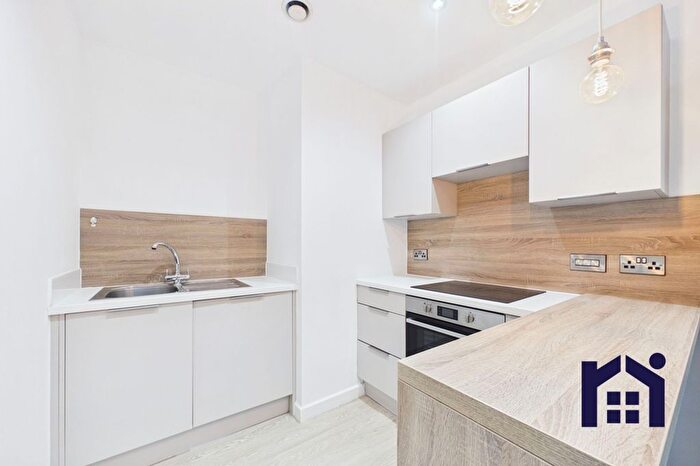 2 Bedroom Flat For Sale In St. Thomas's Road, Sumner House, PR7
