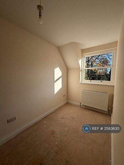 2 Bedroom Detached House To Rent In Broomhall Road, Sheffield, S10