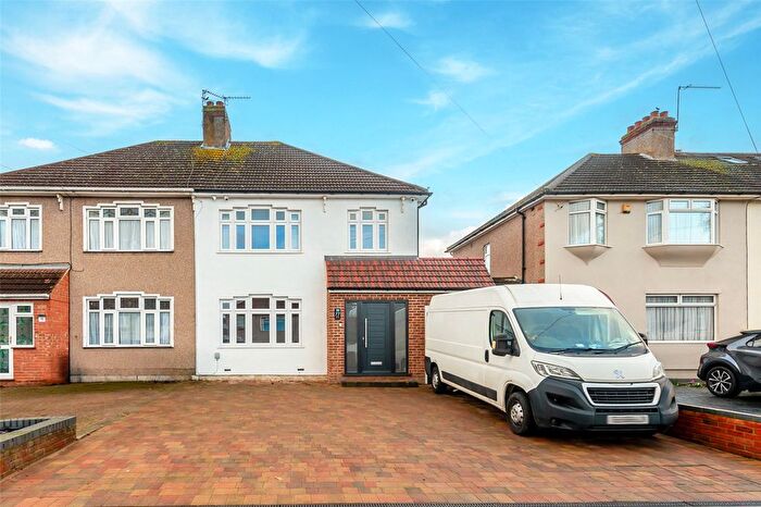 3 Bedroom Semi Detached House For Sale In Hythe Avenue, Bexleyheath, Kent, DA7