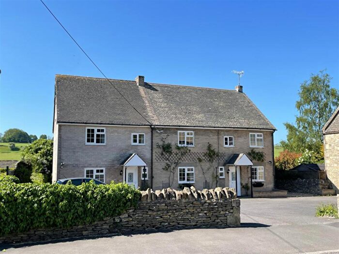 5 Bedroom Detached House For Sale In High Street, Northleach, GL54