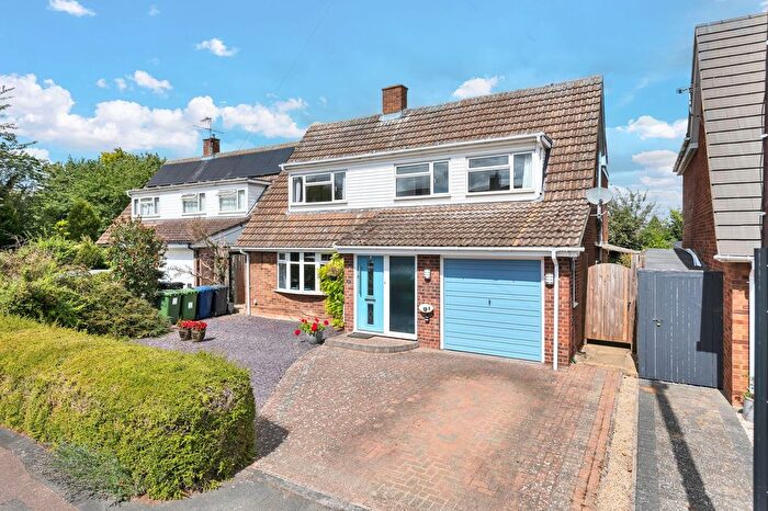 4 Bedroom Detached House For Sale In Greenacres, Duxford, CB22