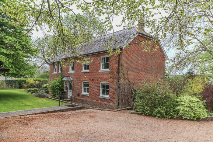 4 Bedroom Detached House For Sale In Penton Mewsey, Andover, Hampshire, SP11