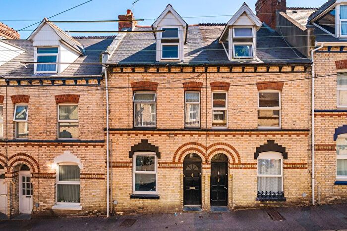 3 Bedroom Terraced House For Sale In Sunflower Road, Barnstaple, Devon, EX32