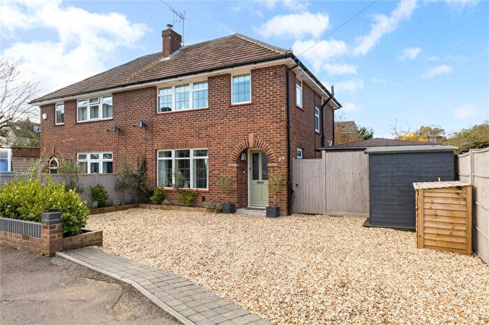 3 Bedroom Semi-Detached House For Sale In Burnt Oak, Cookham, Maidenhead, Berkshire, SL6