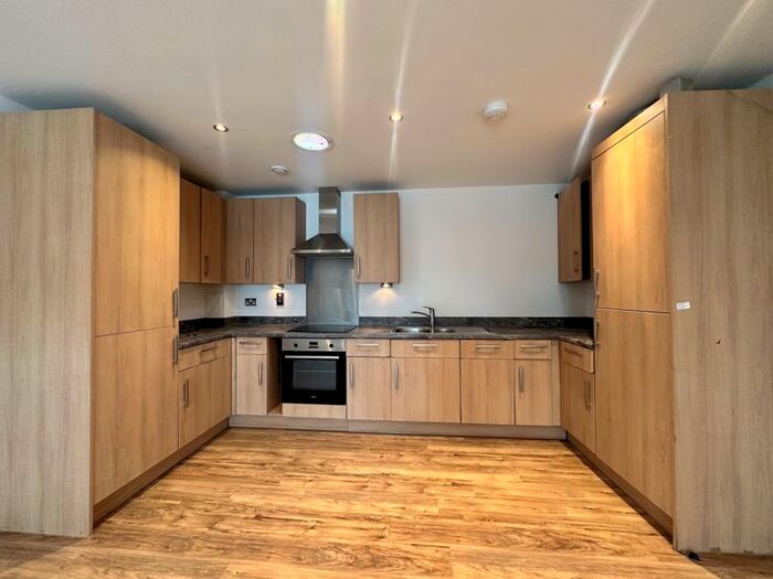 3 Bedroom Flat To Rent In Bournemouth Road, Peckham Rye, SE15