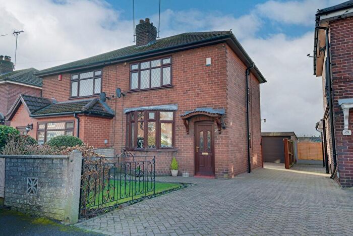 2 Bedroom Semi Detached House For Sale In Blythe Avenue, Congleton, CW12