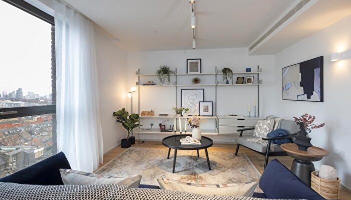 2 Bedroom Apartment To Rent In Author Kings Cross, York Way London, N1