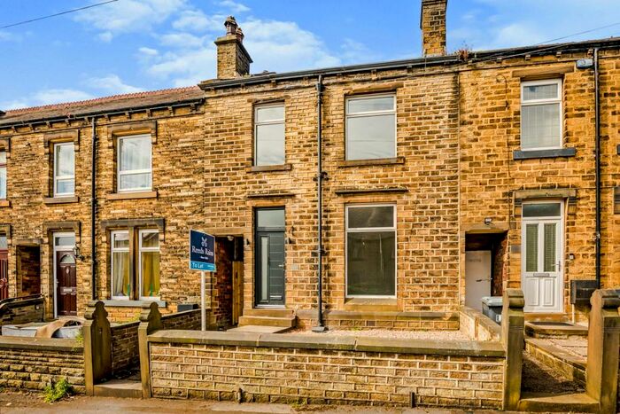 3 Bedroom Terraced House To Rent In Frederick Street, Huddersfield, West Yorkshire, HD4