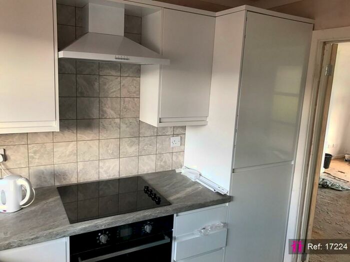 2 Bedroom Block Of Apartments To Rent In Downview Road, Worthing, BN11