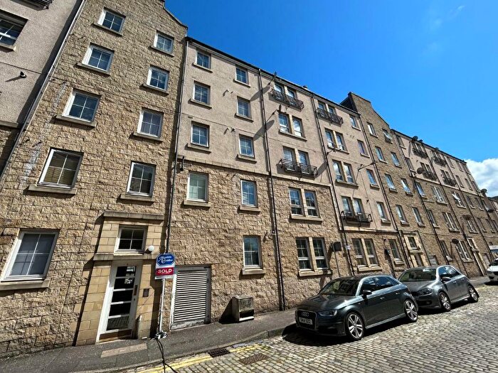 2 Bedroom Flat To Rent In Mitchell Street, Leith, Edinburgh, EH6