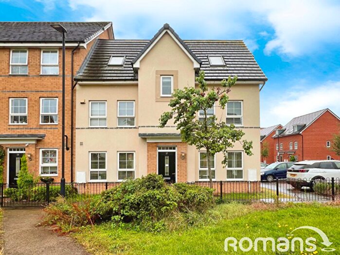 4 Bedroom End Of Terrace House For Sale In John Liddell Way, Basingstoke, Hampshire, RG21