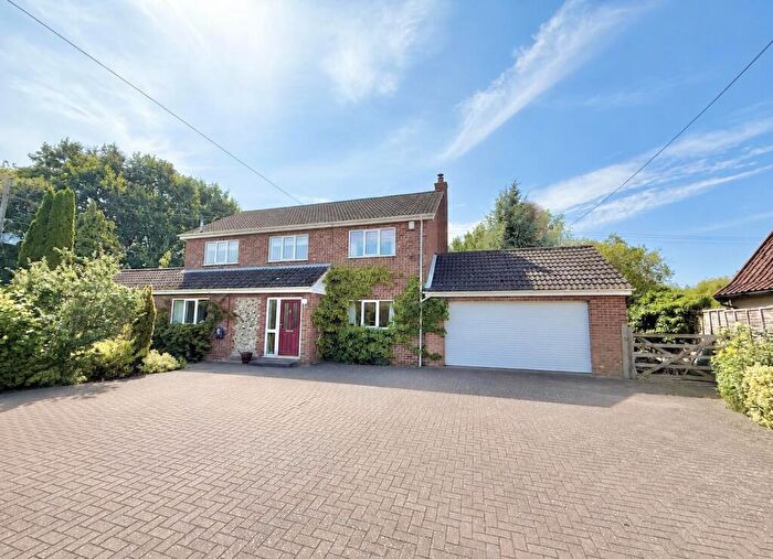 5 Bedroom Detached House For Sale In Fen Street, Old Buckenham, NR17