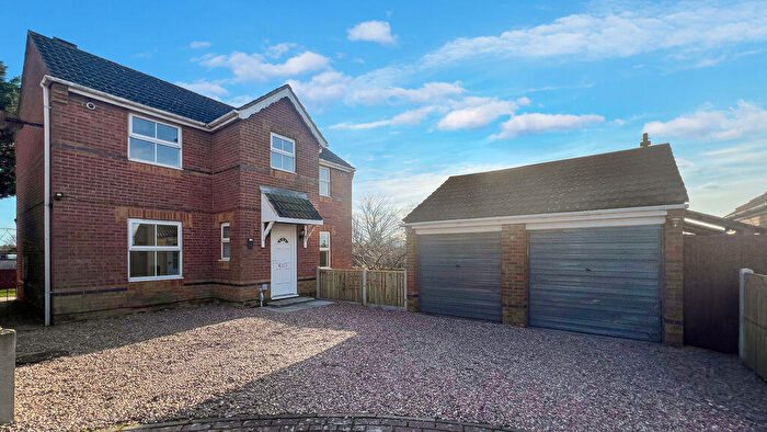 4 Bedroom Detached House For Sale In Headingley Avenue, Bottesford, DN17