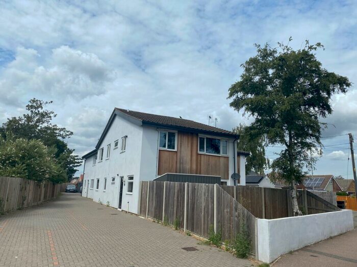 2 Bedroom Apartment To Rent In Station Road, Alresford, CO7