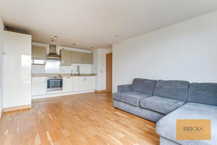 1 Bedroom Apartment To Rent In Smeaton Court, Hertford, SG13