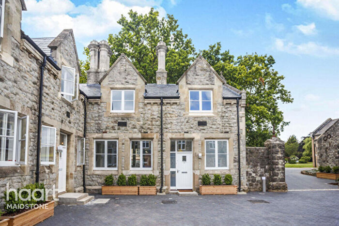 2 Bedroom Maisonette To Rent In Culpeper Road, Aylesford, ME20