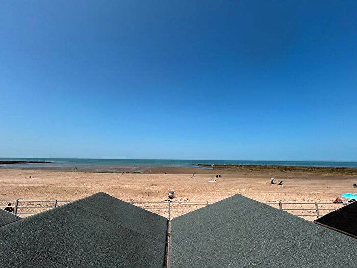 1 Bedroom Flat To Rent In Beach Court, St Mildred's Gardens, Westgate-On-Sea, Kent, CT8